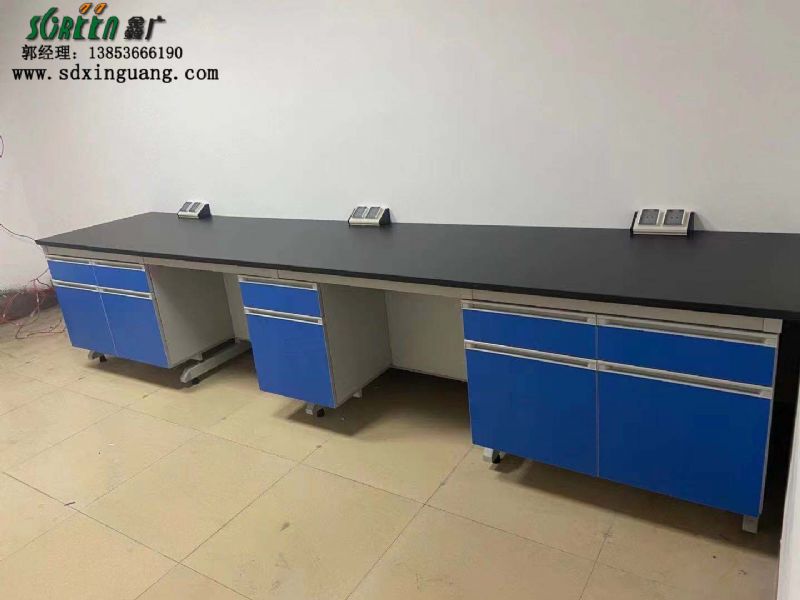 濰坊固堤工業園實驗室家具安裝現場